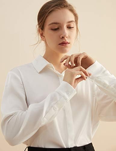 The Satin Blouse in white, collar detail