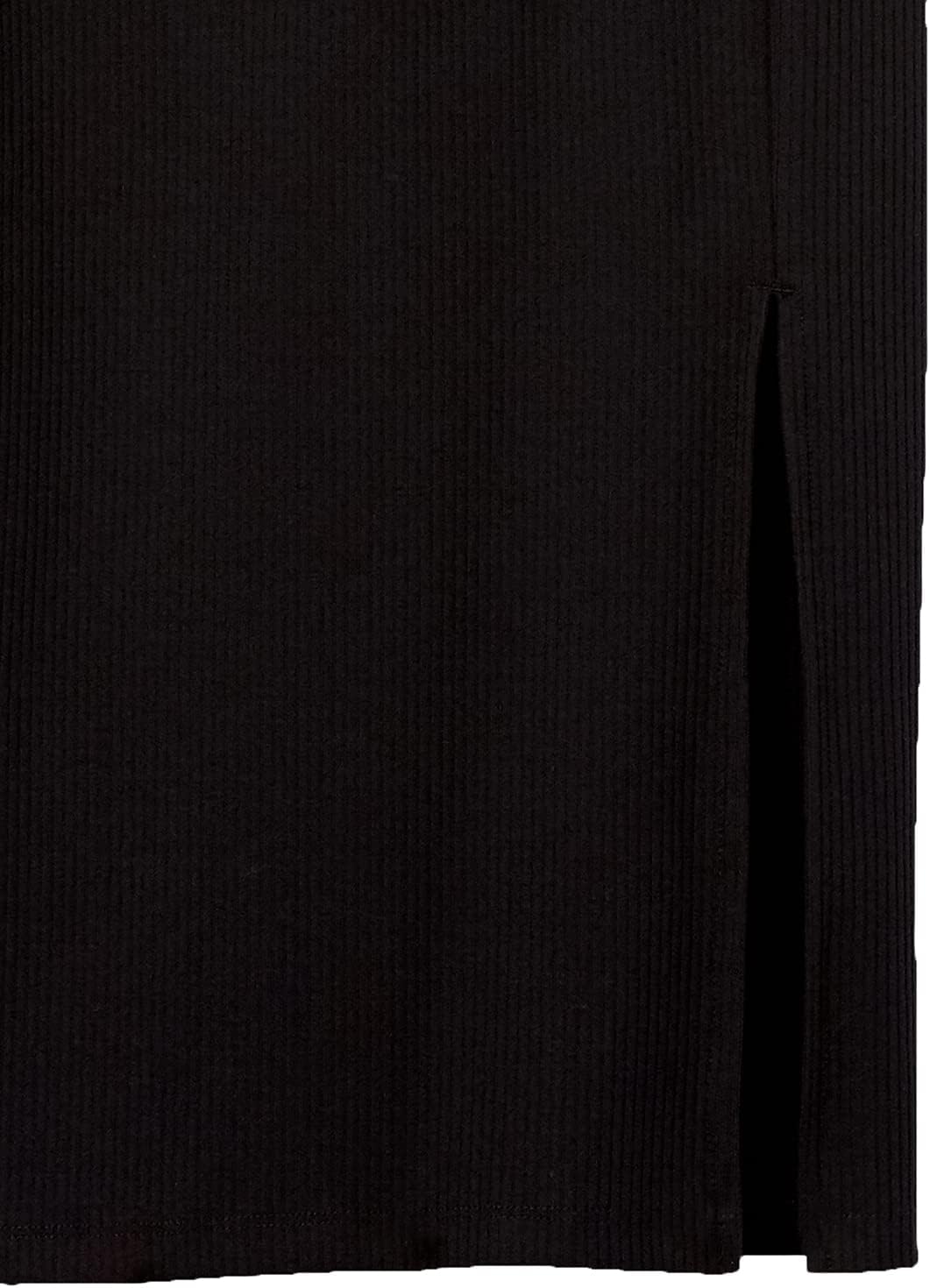The Ribbed Knit Skirt in black — knit texture detail